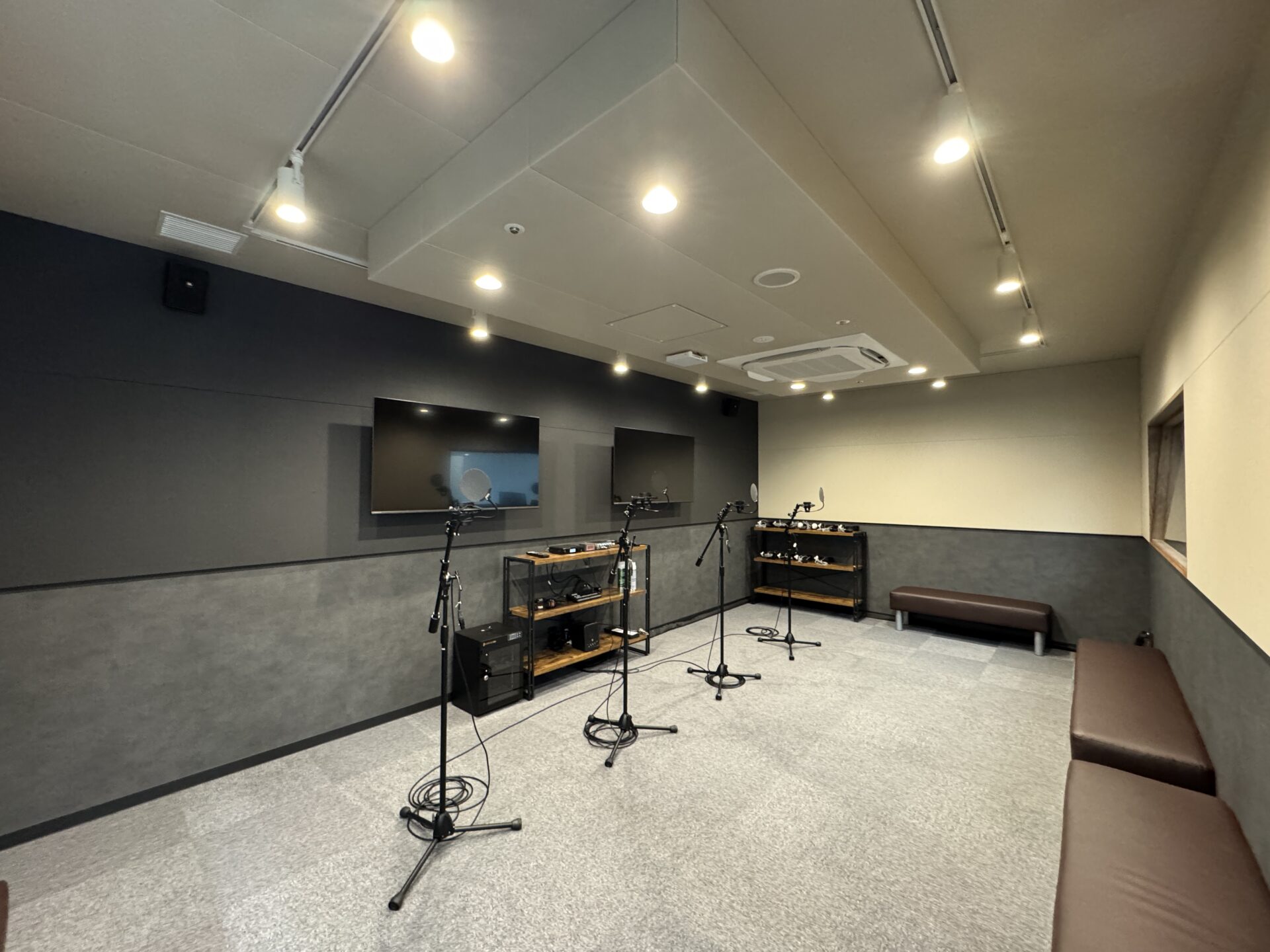 VANTAN様の声優育成スクールと防音室