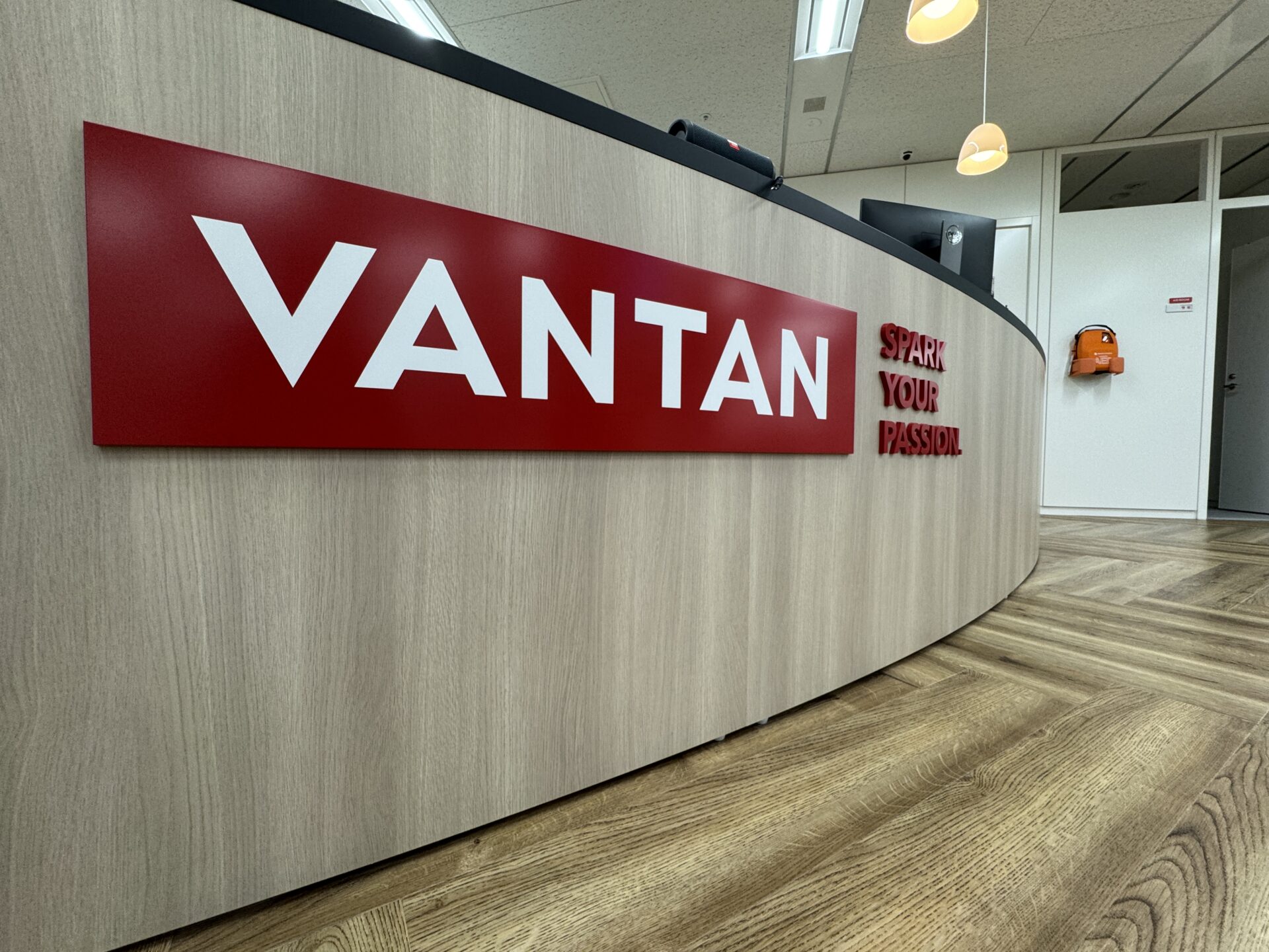 VANTAN様フロント