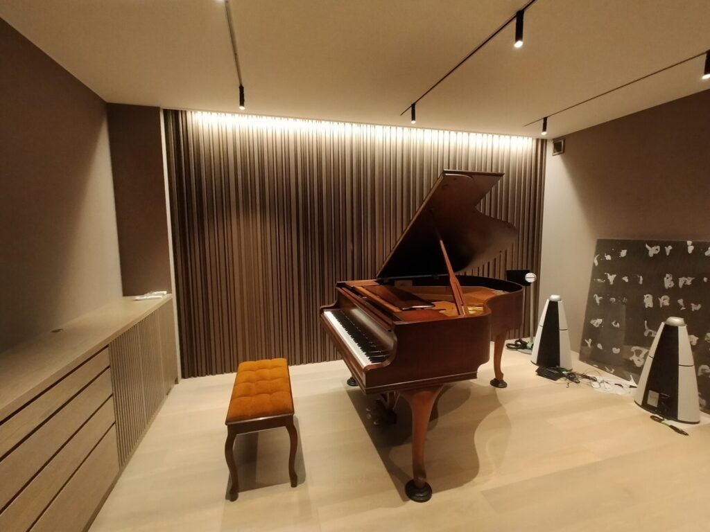 ラグジュアリーな防音室