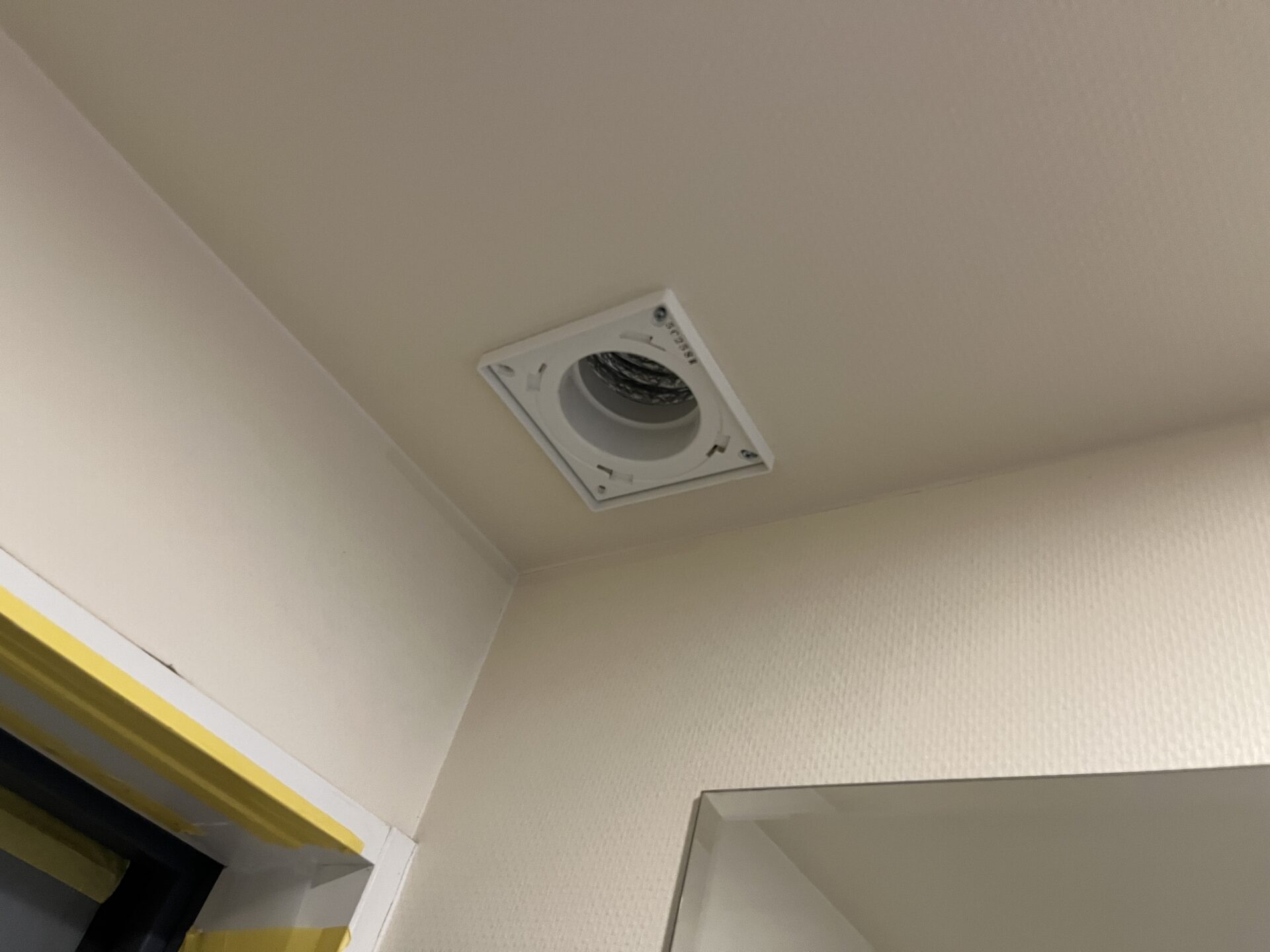 排気口の位置