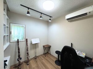 ファゴットとアップライトピアノ演奏のための防音室